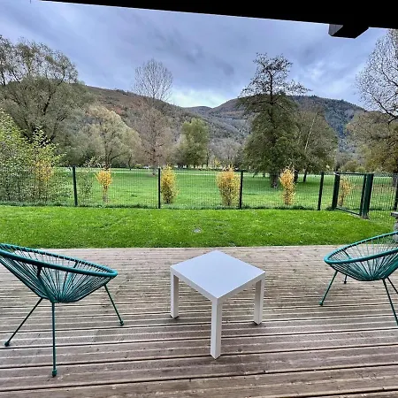 4-Person Apartment 50 M From Skyvall Appartement Loudenvielle